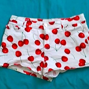 Marilyn Monroe short shorts cherries